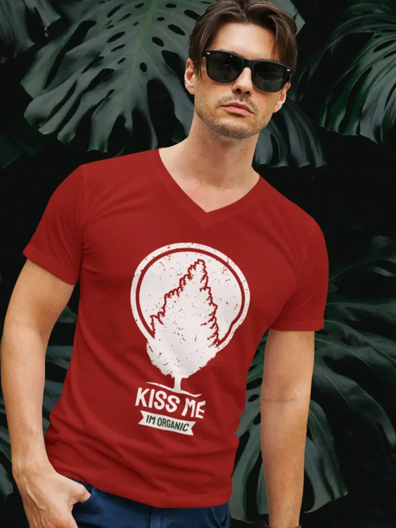 Kiss Me IM Organic V-Neck T-Shirt